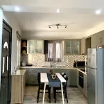 Leo's Apartment Lefkada City